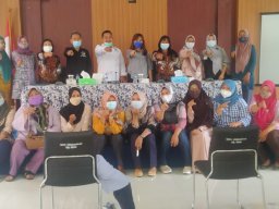 Identifikasi &amp; Pendidikan
